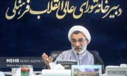ما بمب اتم نمی سازیم چون رهبر شهید ما آن را حرام اعلام کرده است