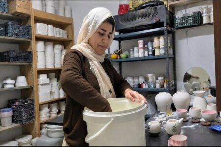 کوره‌ای که در جنگ هم خاموش نشد؛ روایت زنی که از یک سرگرمی کارآفرین شد