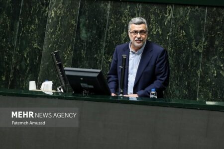 ۱۵۷ سوال از وزیر بهداشت؛ ظفرقندی به مجلس می رود