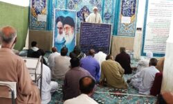 تأکید امام جمعه موقت بزمان بر تقویت تجهیزات نیروهای مرزبانی و انتظامی