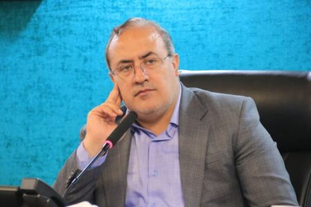 تأکید فرماندار یزد بر عرضه کالا با قیمت مناسب