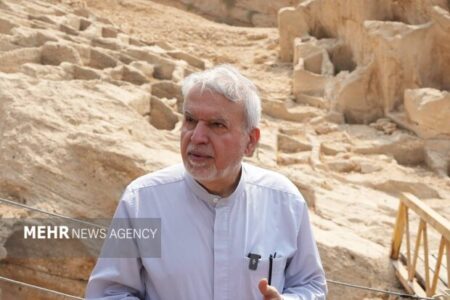 وزیر میراث فرهنگی: سیراف در اولویت ثبت جهانی یونسکو قرار گرفت